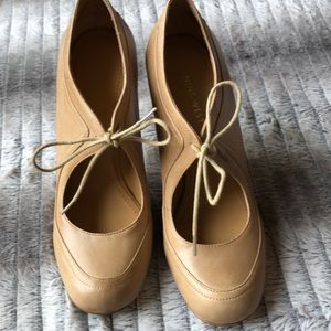 Sierra Natural Heels